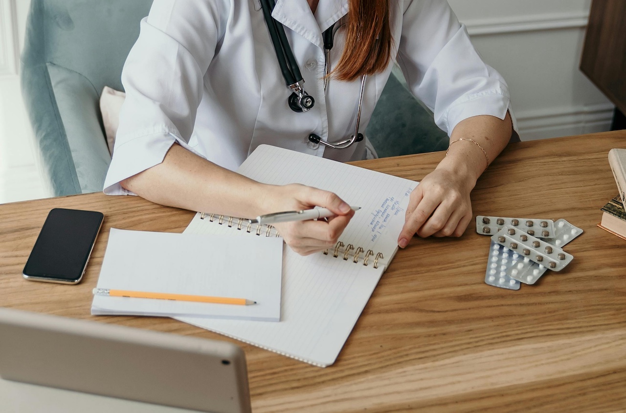 A doctor doing medical scribes
