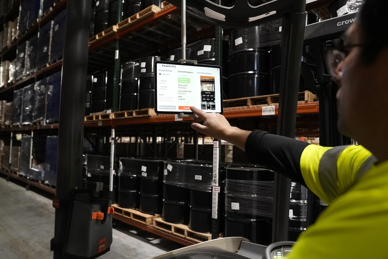 Gather AI&rsquo;s MHE Vision Solution in Action at Barrett Distribution Centers